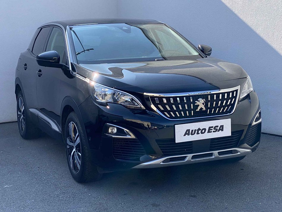 Peugeot 3008 1.2PT Allure