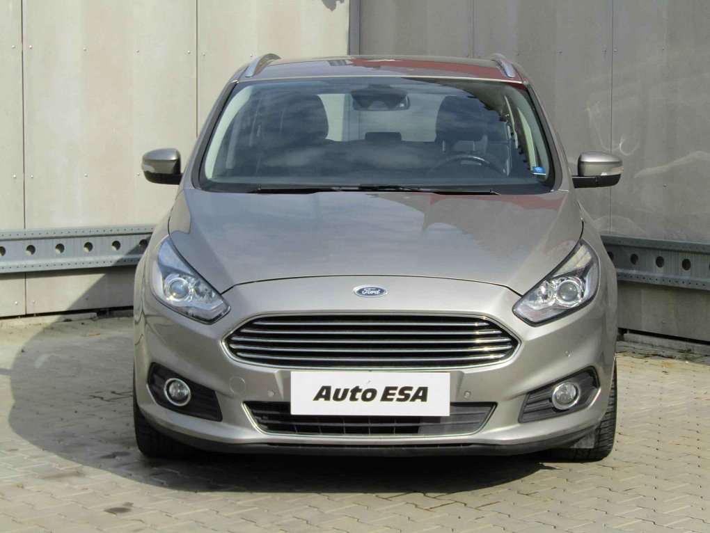Ford S-MAX 2.0 TDCi Titanium 4x4