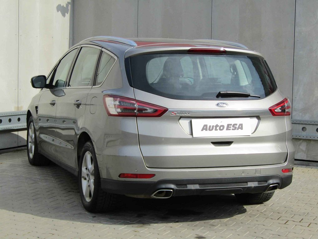 Ford S-MAX 2.0 TDCi Titanium 4x4