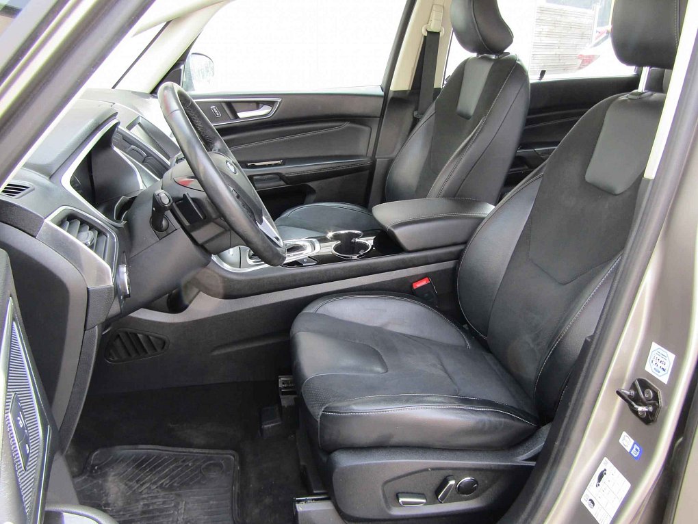 Ford S-MAX 2.0 TDCi Titanium 4x4