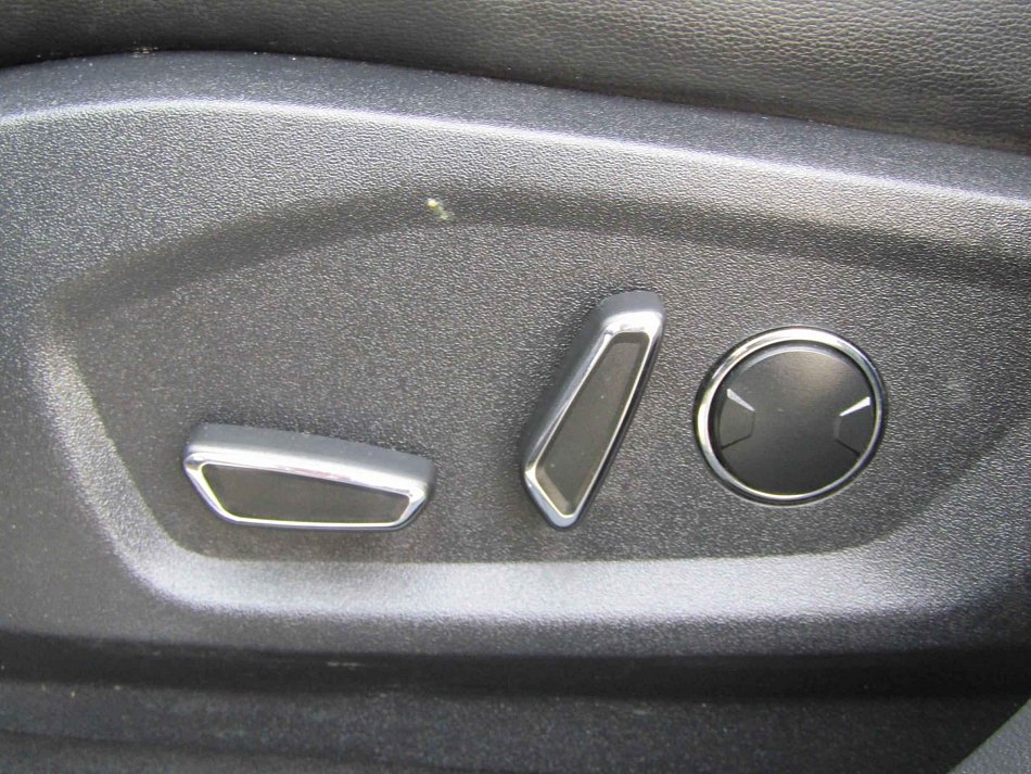 Ford S-MAX 2.0 TDCi Titanium 4x4