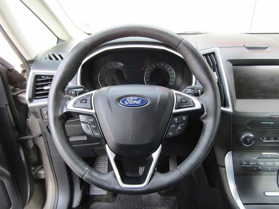 Ford S-MAX 2.0 TDCi Titanium 4x4