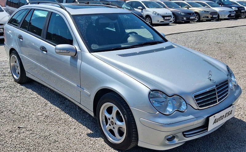 Mercedes-Benz Třída C 1.8i 