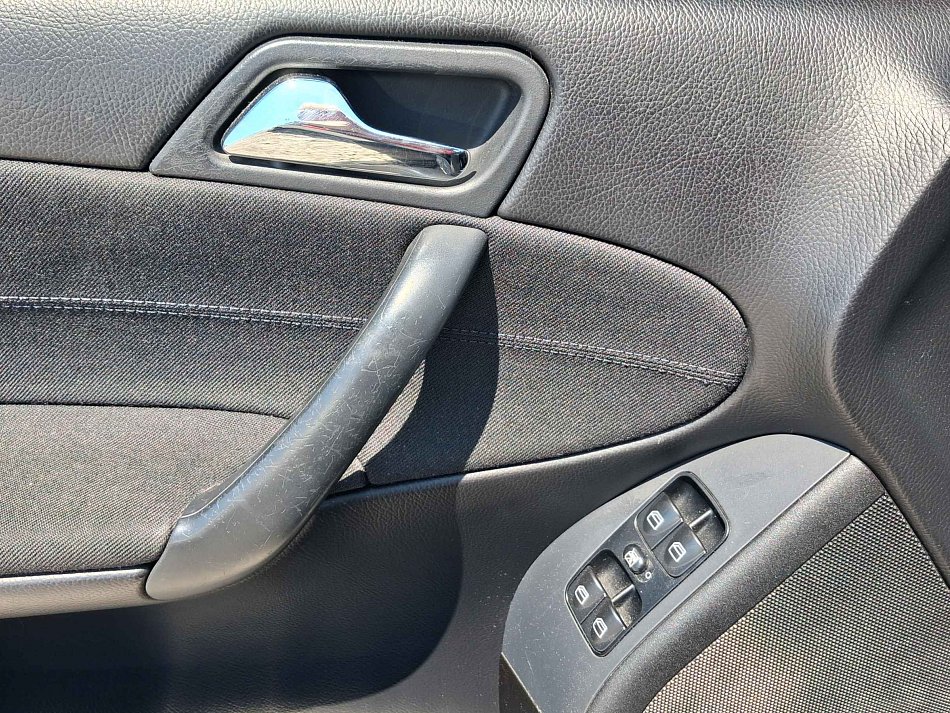 Mercedes-Benz Třída C 1.8i 
