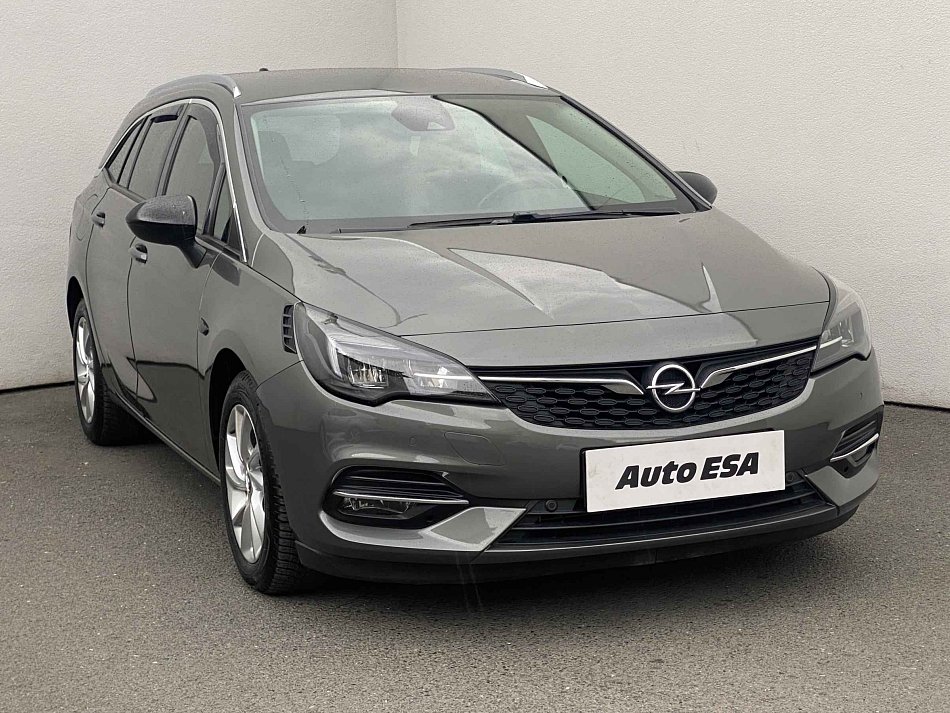 Opel Astra 1.2 T Sport