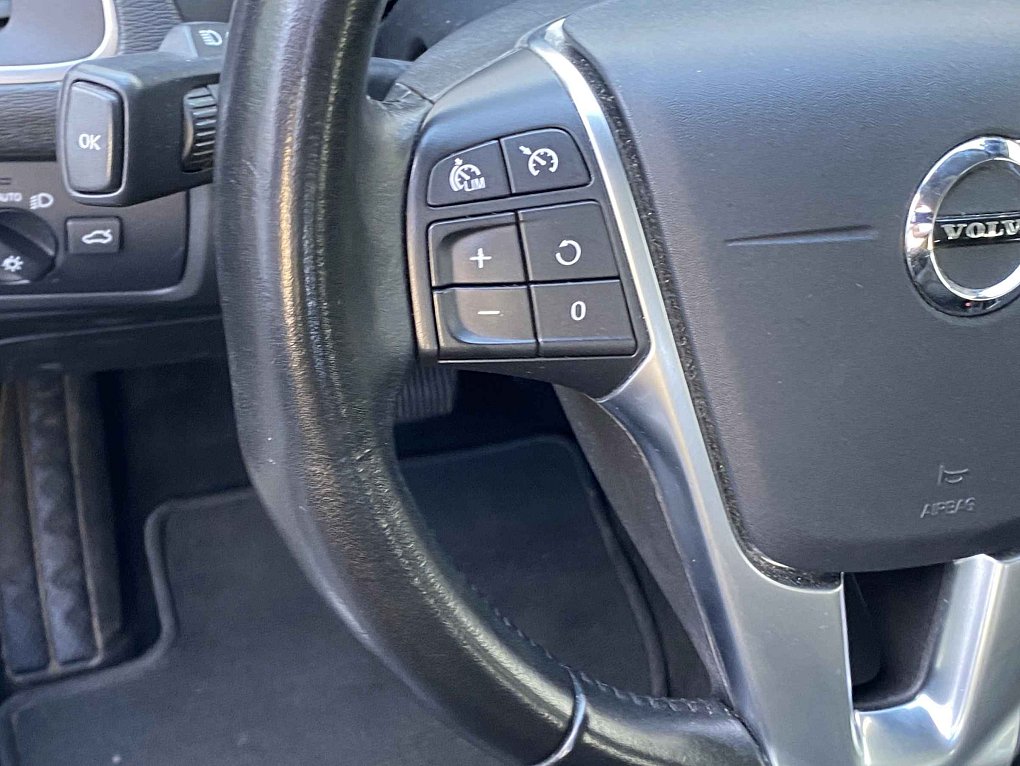 Volvo V40 2.0 D2 