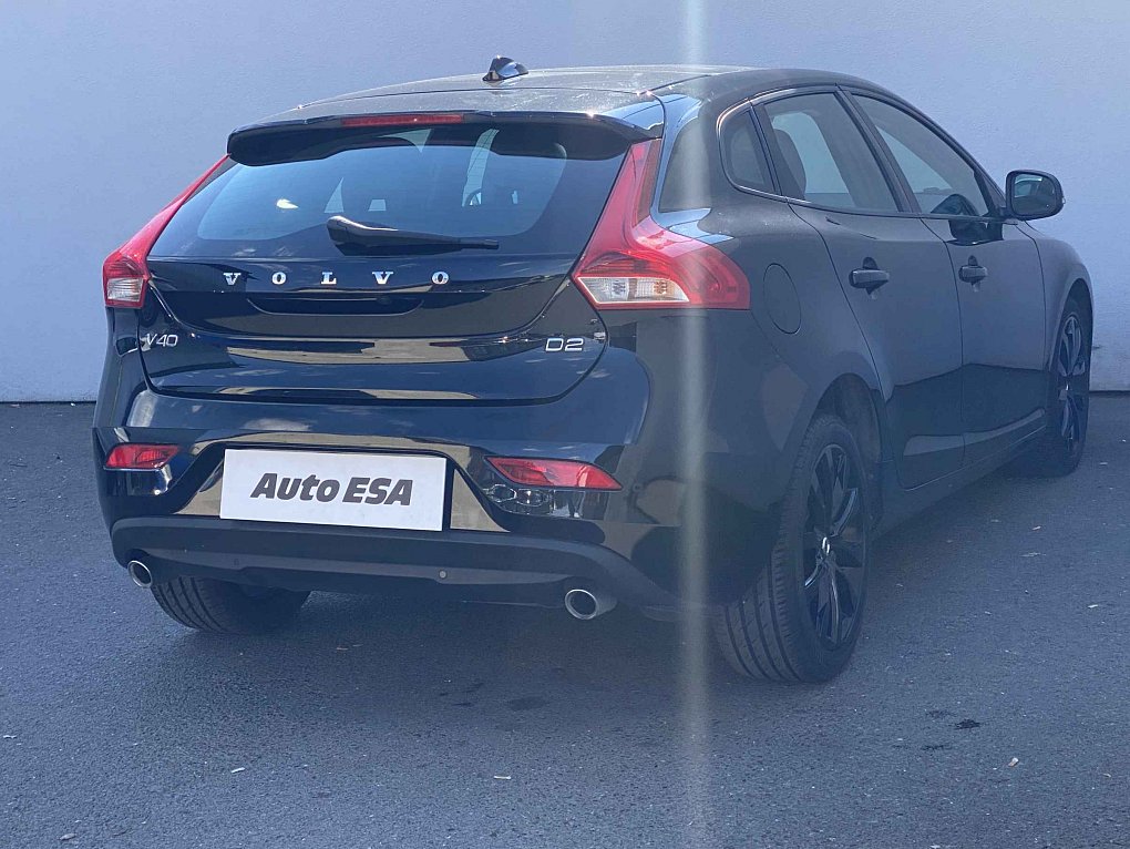 Volvo V40 2.0 D2 