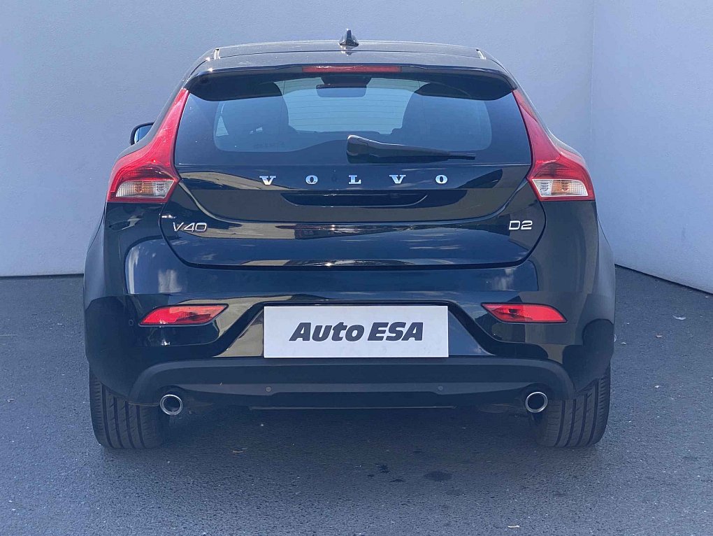 Volvo V40 2.0 D2 