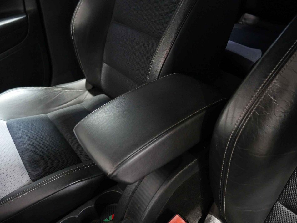 Škoda Octavia II 2.0 TDi RS