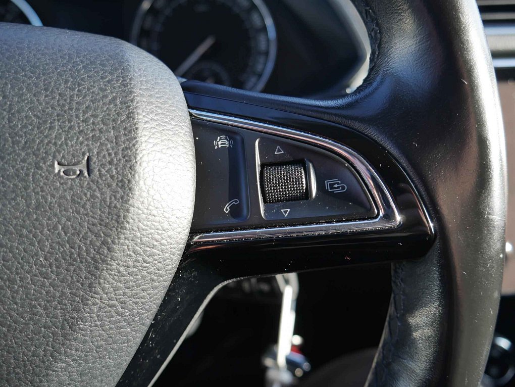 Škoda Superb III 2.0 TDi Ambition