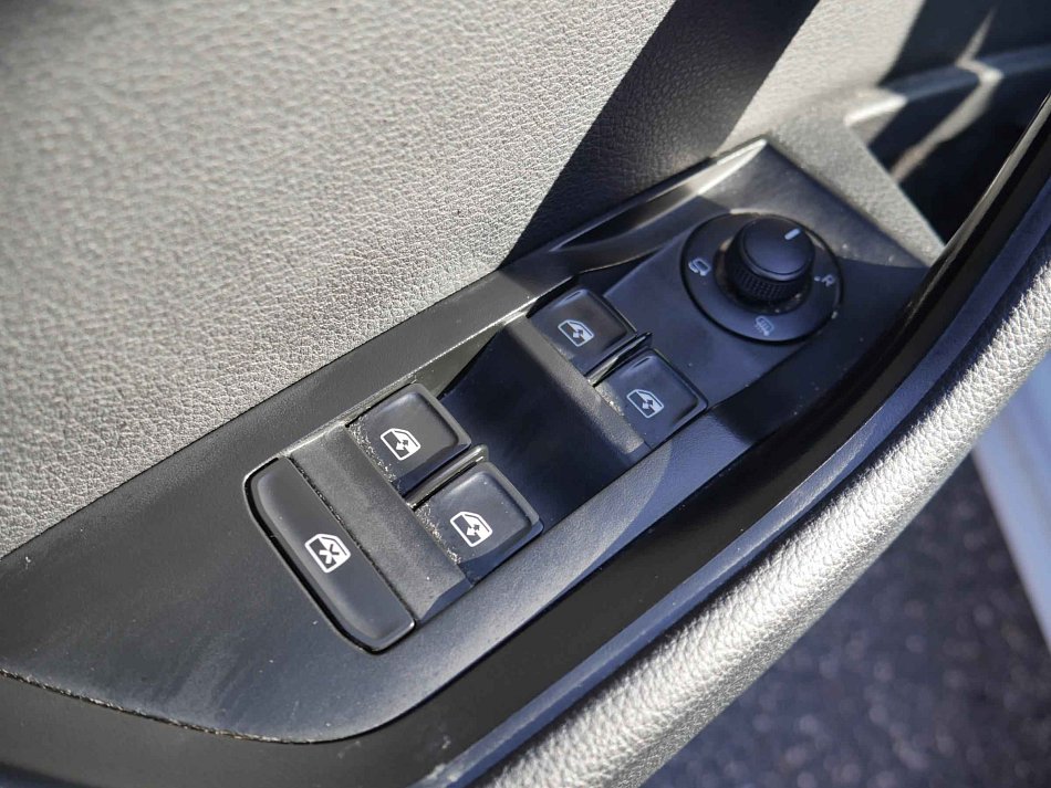 Škoda Superb III 2.0 TDi Ambition