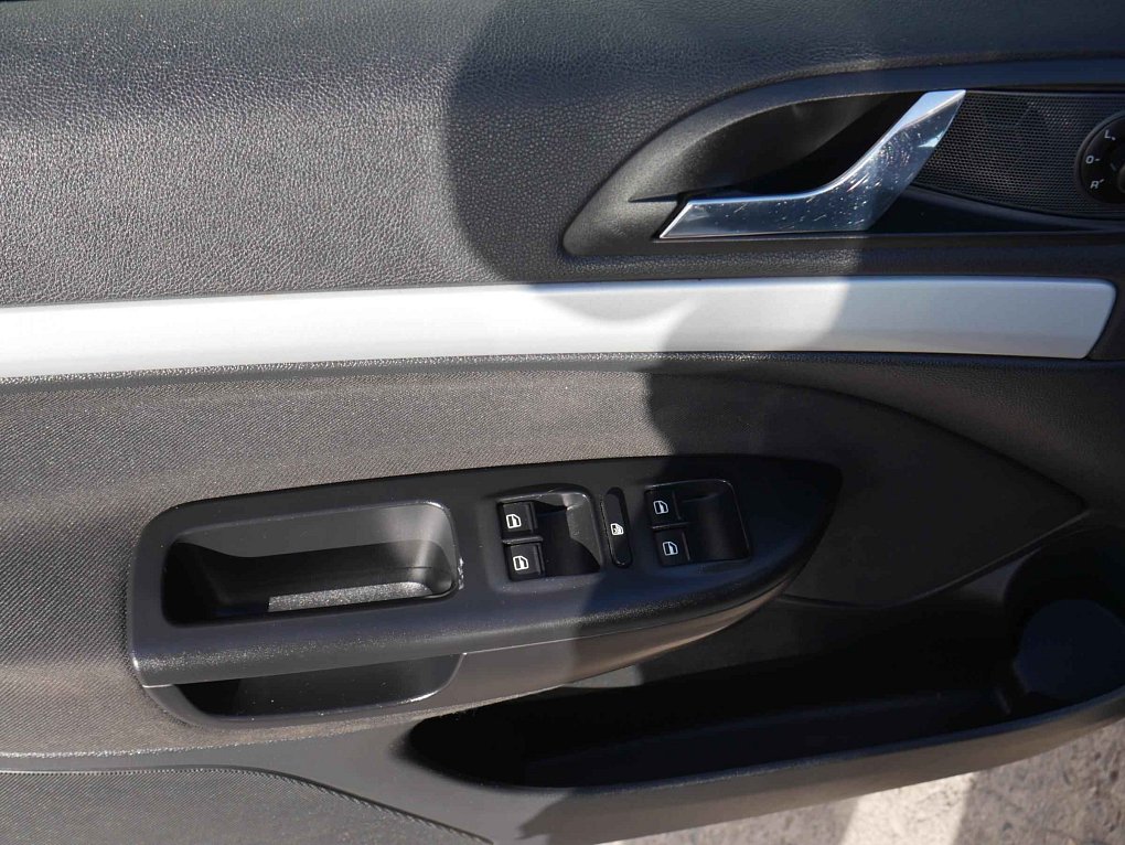 Škoda Octavia II 1.4 TSI Ambiente