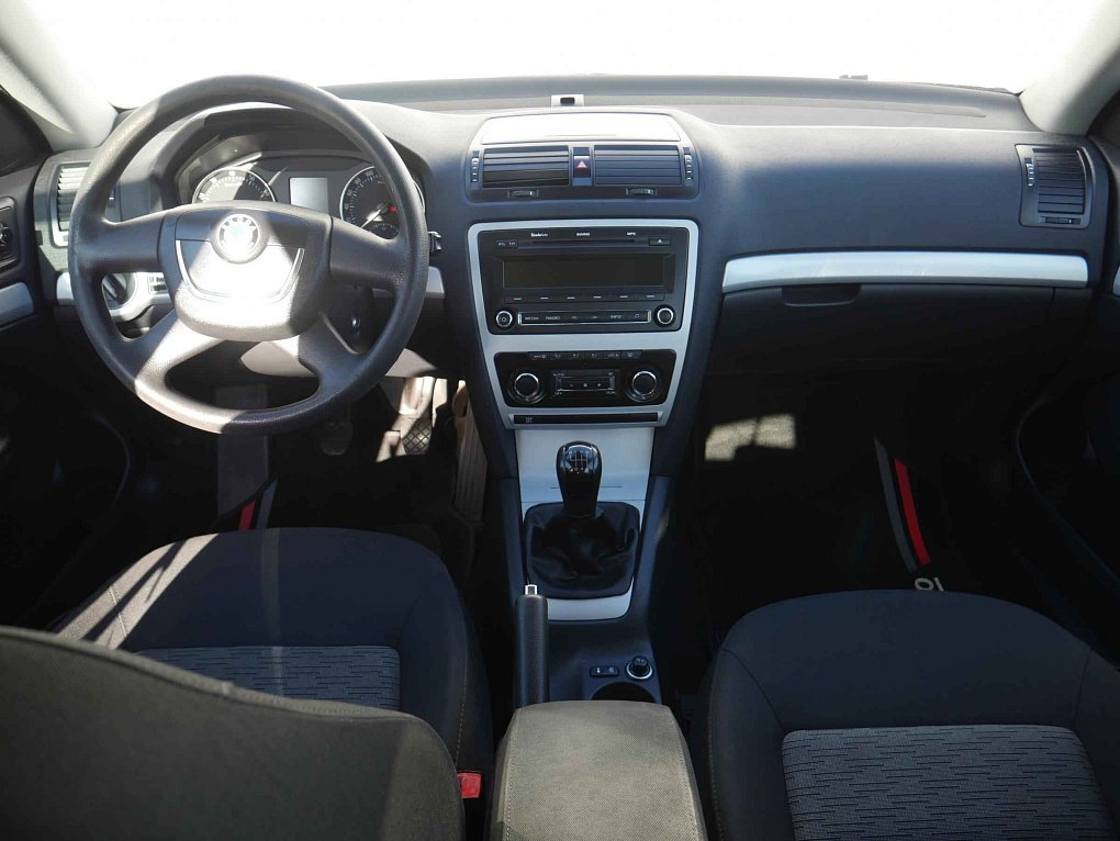 Škoda Octavia II 1.4 TSI Ambiente