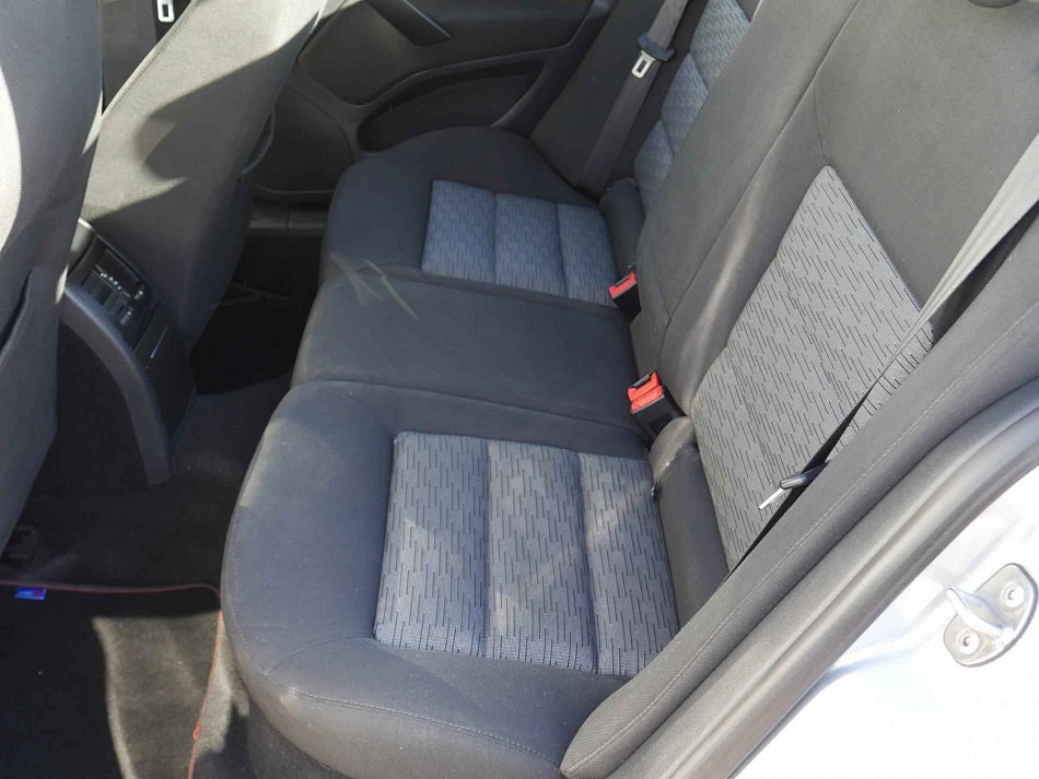 Škoda Octavia II 1.4 TSI Ambiente