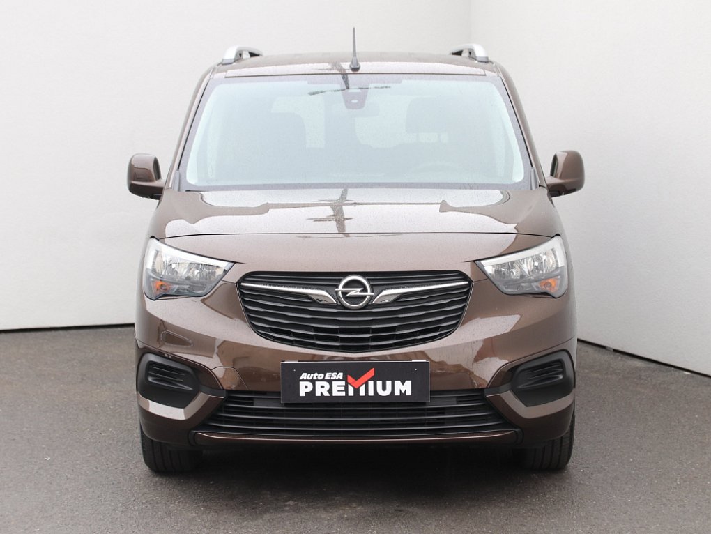 Opel Combo 1.2T 