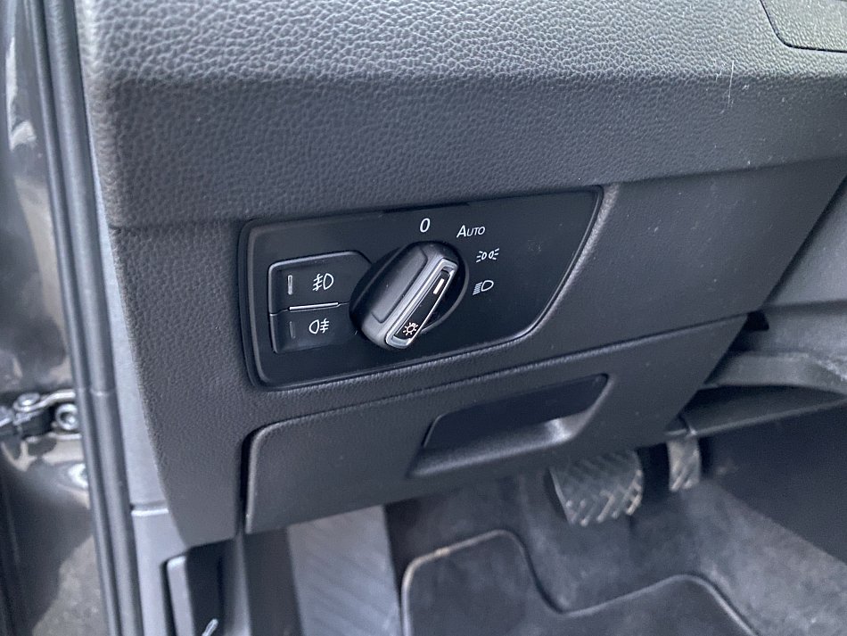 Volkswagen Passat 2.0 TDi Business