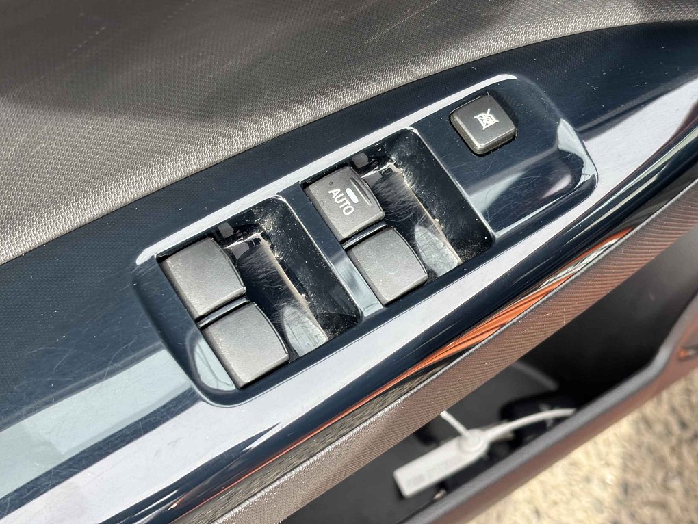 Mitsubishi Space Star 1.2i Edition