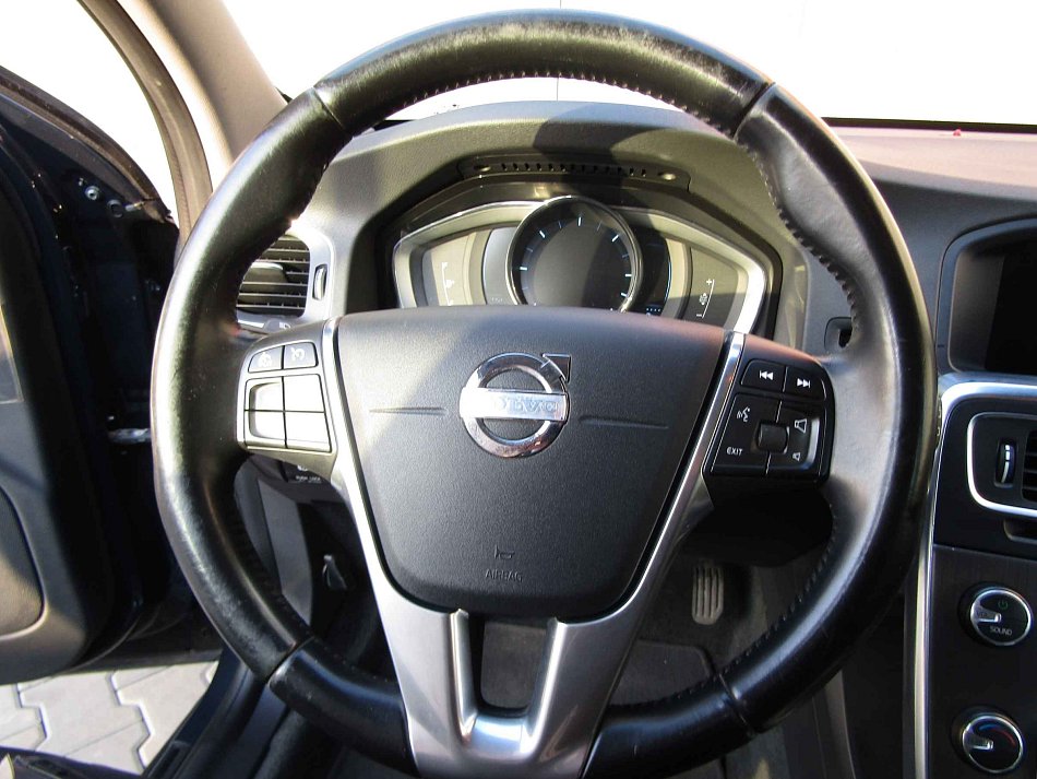 Volvo V60 2.0 D 