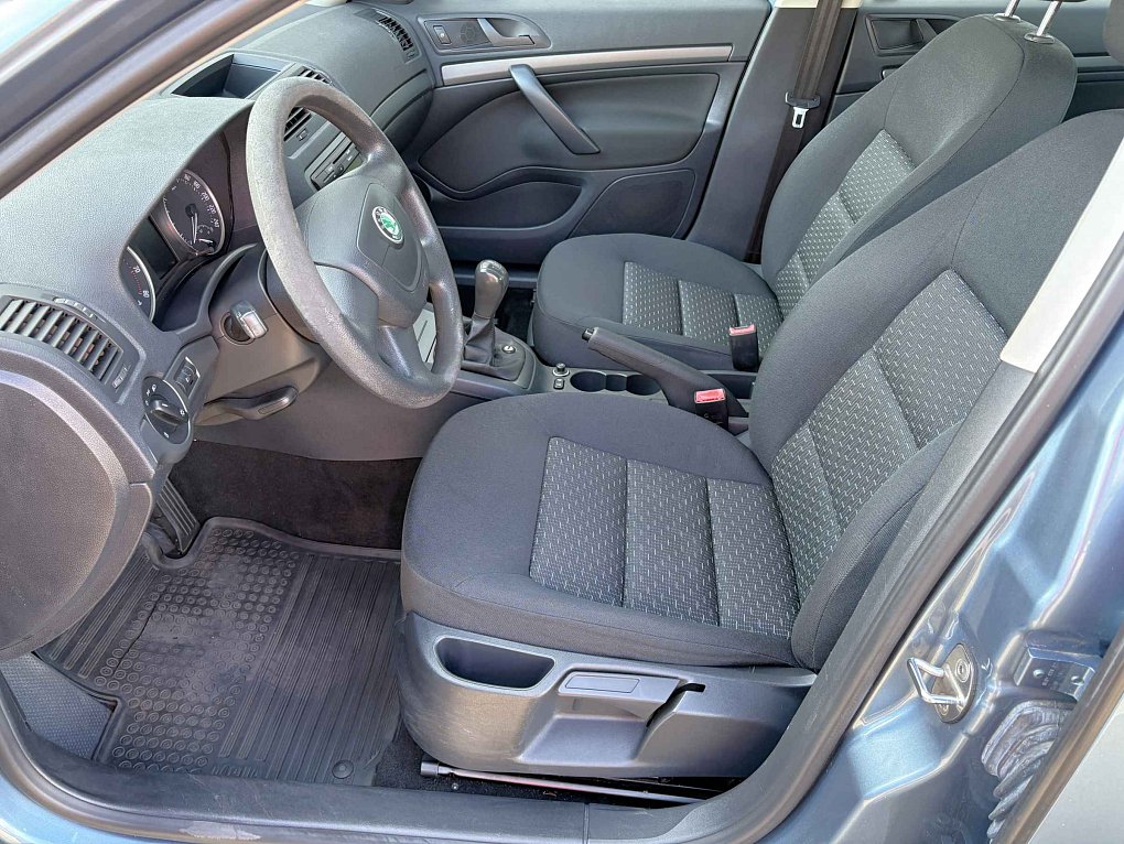 Škoda Octavia II 1.6i 