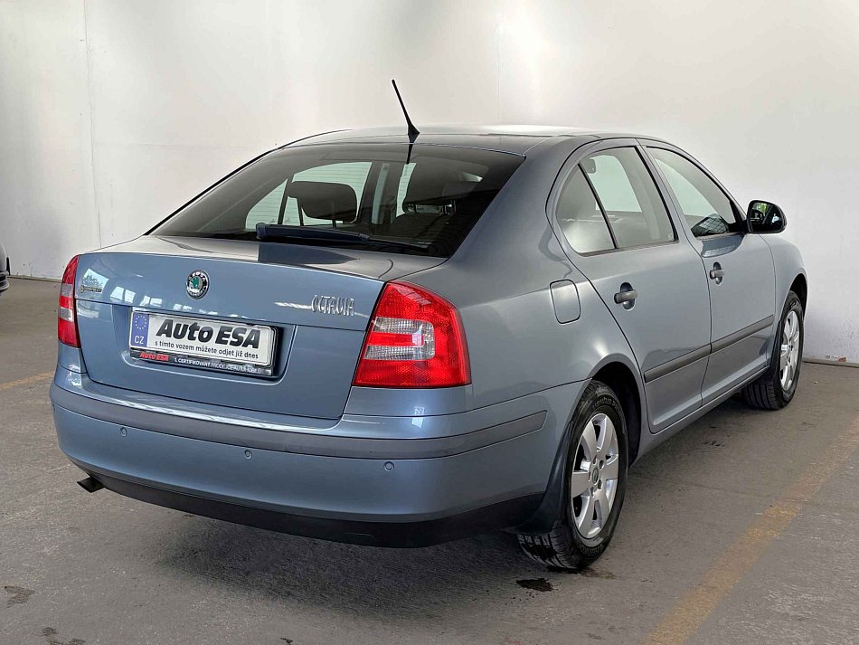 Škoda Octavia II 1.6i 
