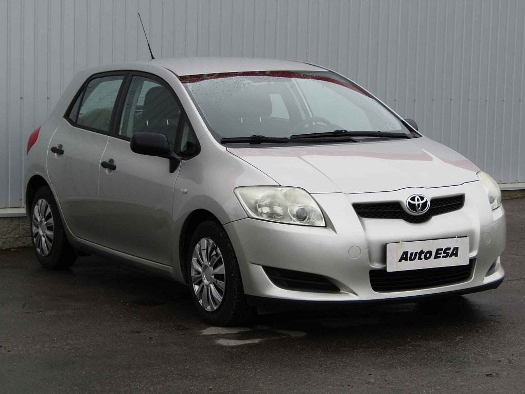 Toyota Auris 1.3 VVT-i 
