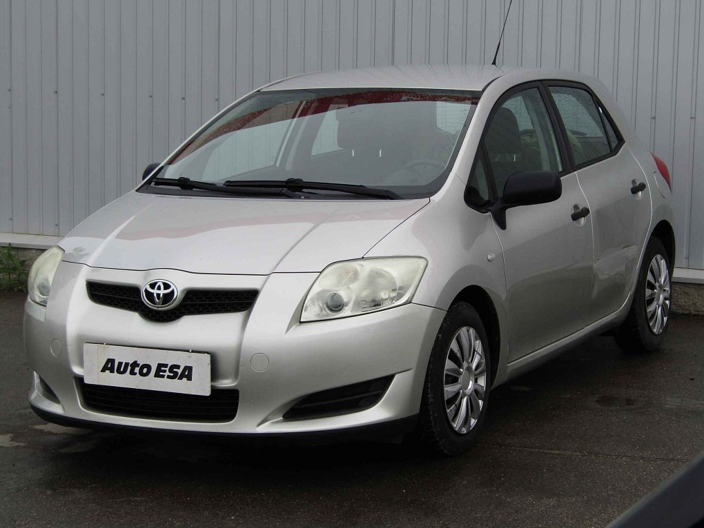 Toyota Auris 1.3 VVT-i 