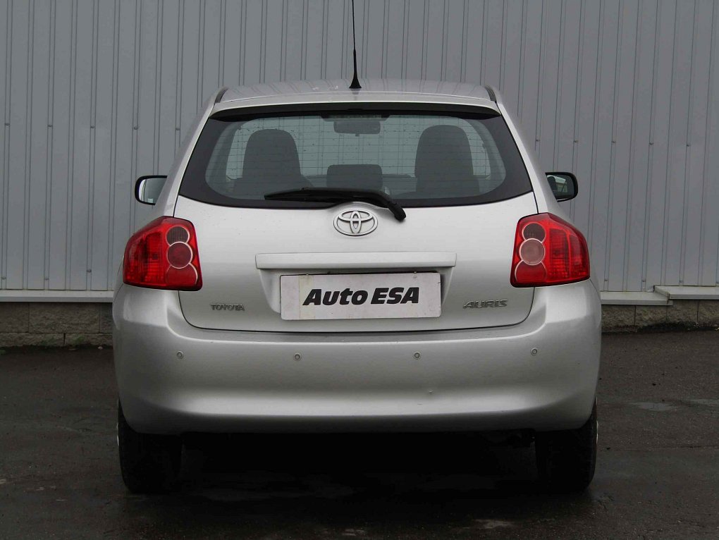 Toyota Auris 1.3 VVT-i 