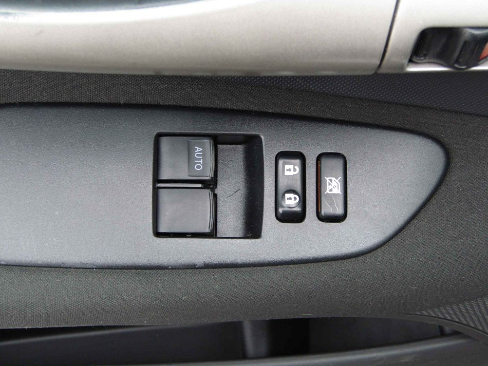 Toyota Auris 1.3 VVT-i 