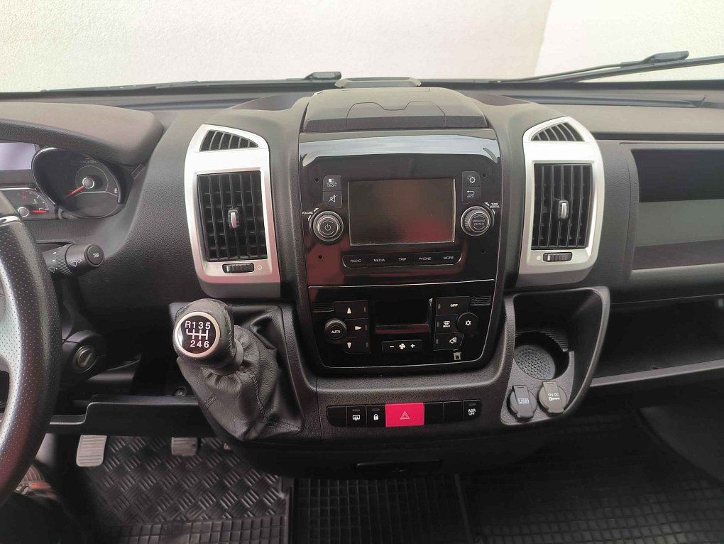 Citroën Jumper 2.2HDi  L3H2