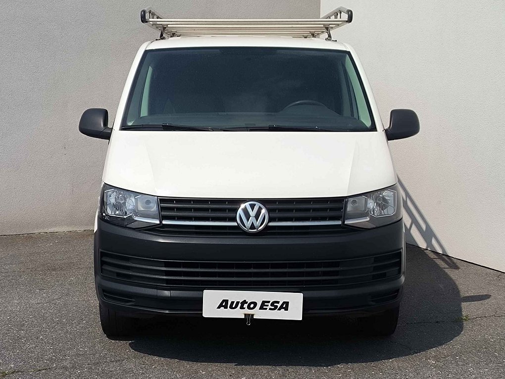 Volkswagen Transporter 2.0TDi  L2H1