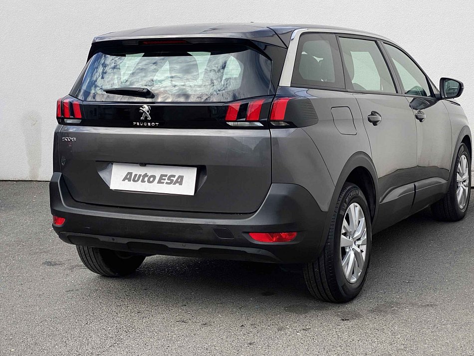 Peugeot 5008 1.2 PT Active