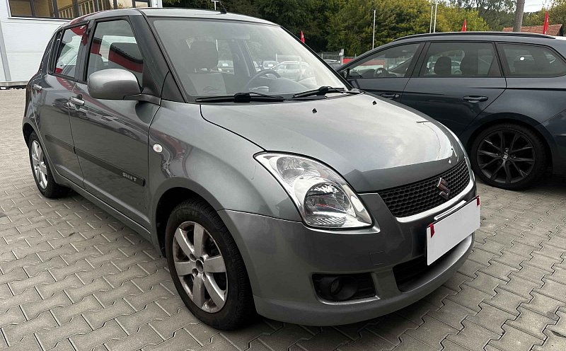 Suzuki Swift 1.3i 