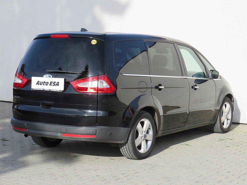 Ford Galaxy 2.0i 