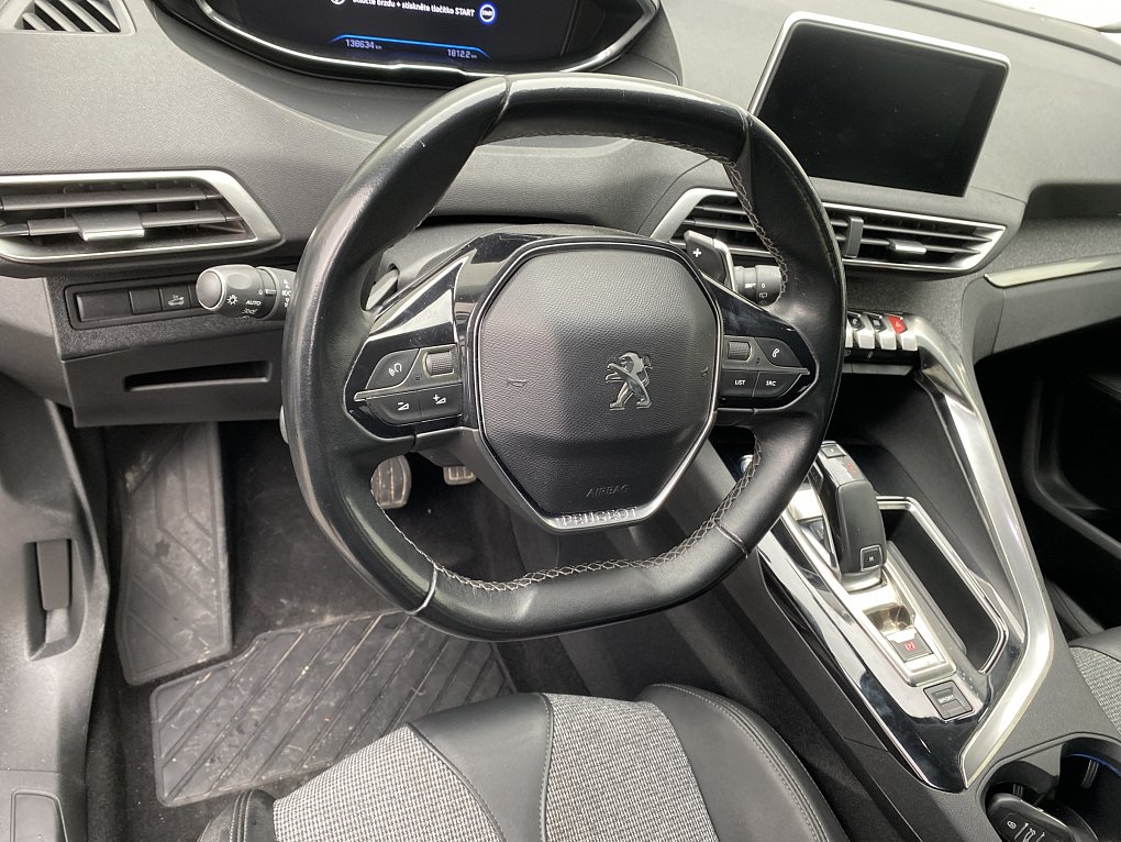Peugeot 5008 1.2PT Allure