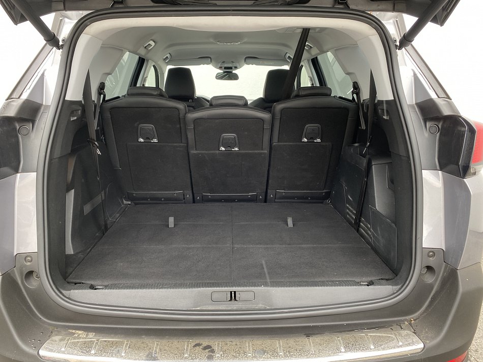 Peugeot 5008 1.2PT Allure