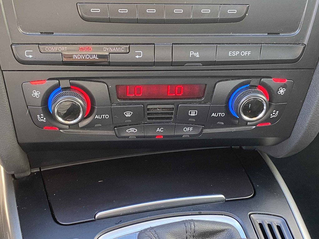 Audi A4 3.2FSi  Quattro