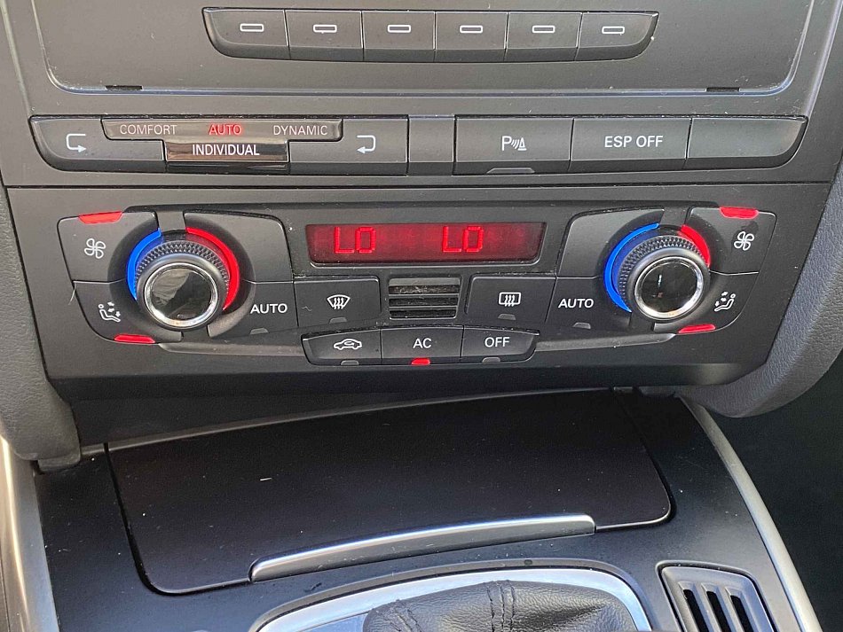Audi A4 3.2FSi  Quattro