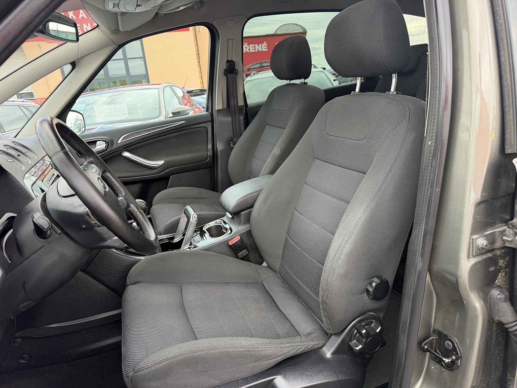 Ford S-MAX 2.2 TDCi Titanium