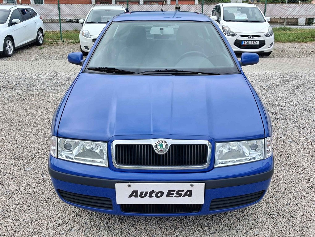 Škoda Octavia 1.6 i Tour