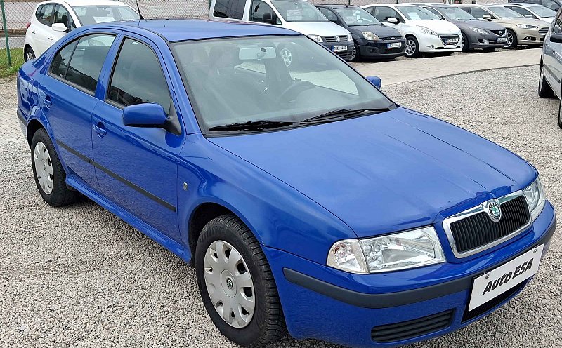 Škoda Octavia 1.6 i Tour