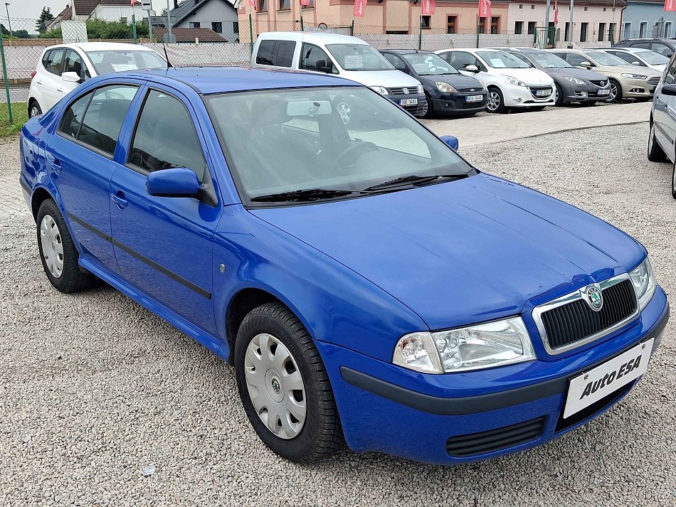 Škoda Octavia 1.6 i Tour