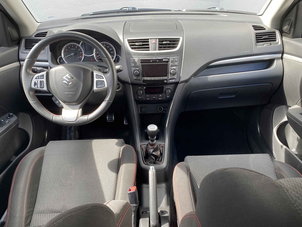 Suzuki Swift 1.6i 