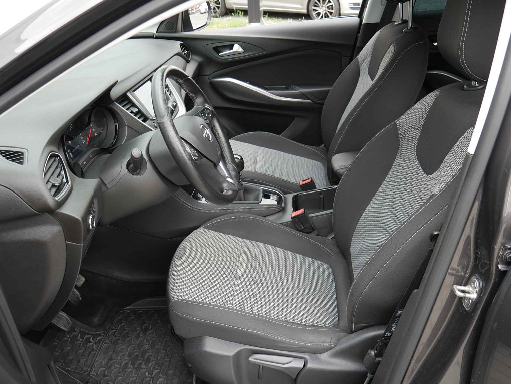 Opel Grandland X 1.2 T 