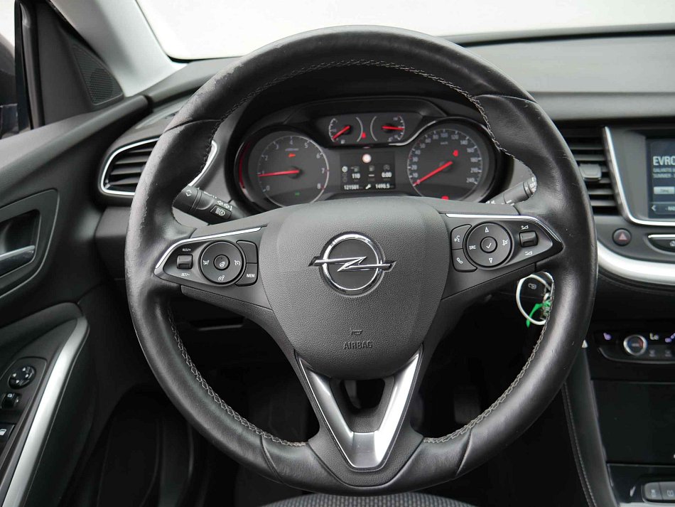 Opel Grandland X 1.2 T 
