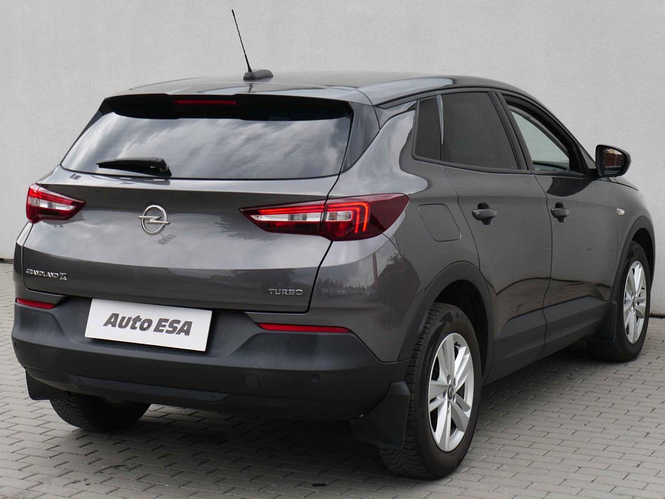 Opel Grandland X 1.2 T 
