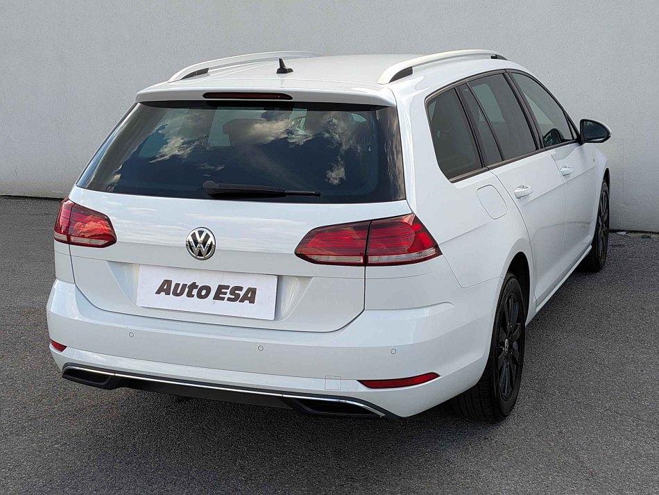 Volkswagen Golf 2.0 TDi Join