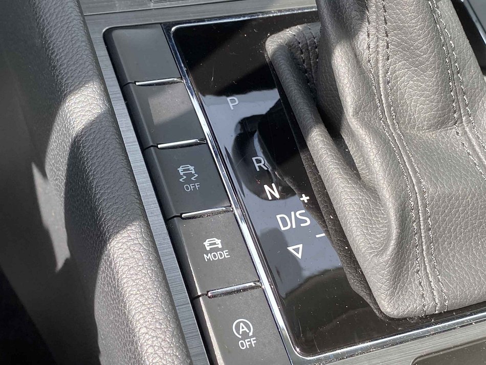 Škoda Superb III 2.0 TDi Style
