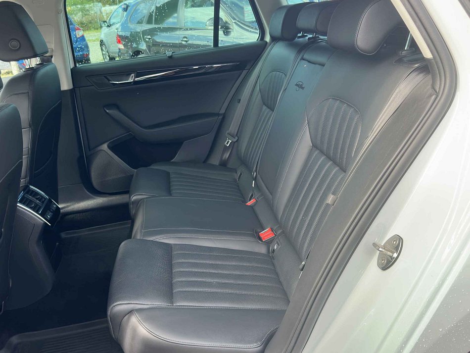 Škoda Superb III 2.0 TDi 