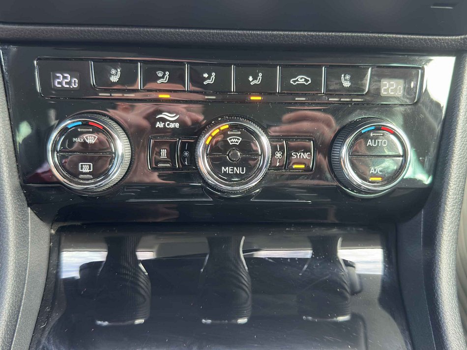 Škoda Superb III 2.0 TDi 