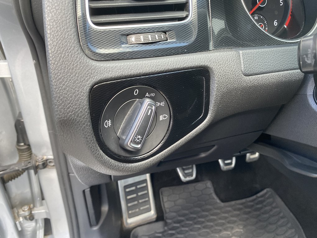 Volkswagen Golf 2.0 TDi  VII